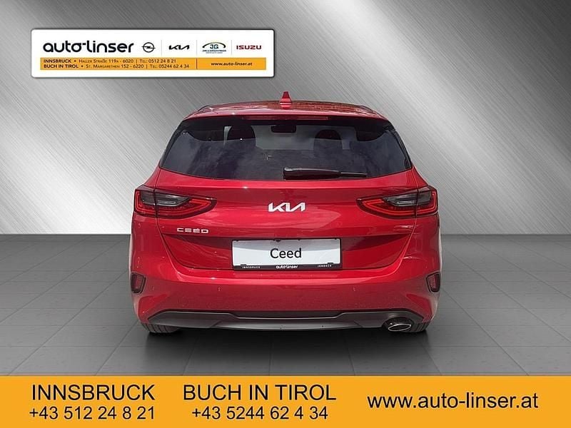 Gebraucht Kia Ceed Silver 136 PS (100 kW) 2024 Rot Kleinwagen