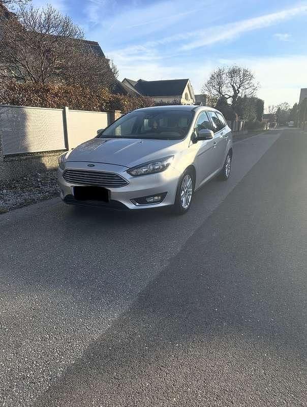Gebraucht Ford Focus Titanium 120 PS (88 kW) 2018 Kombi
