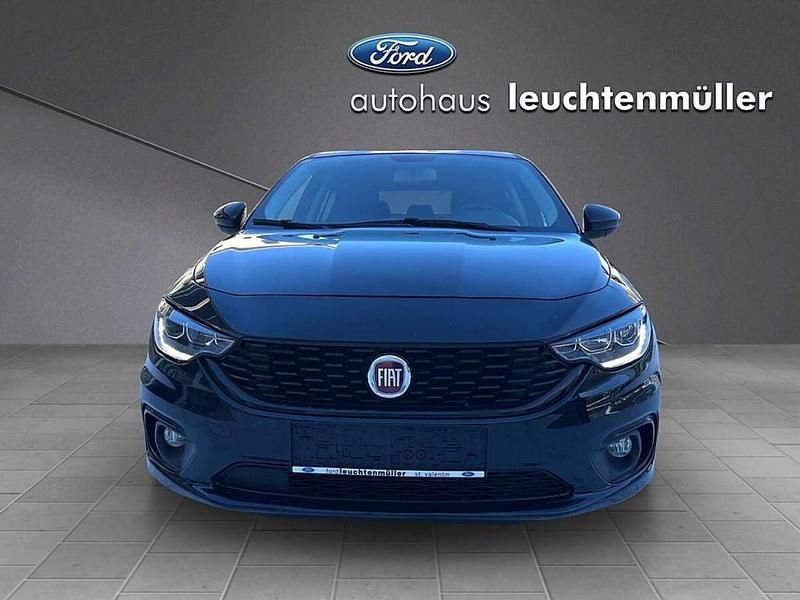 Gebraucht Fiat Tipo S 120 PS (88 kW) 2018 Schwarz Kleinwagen