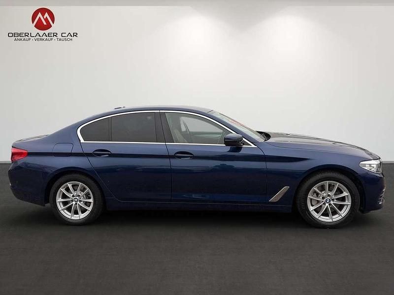 Gebraucht BMW 530 Sport Line 184 PS (135 kW) 2020 Blau Limousine