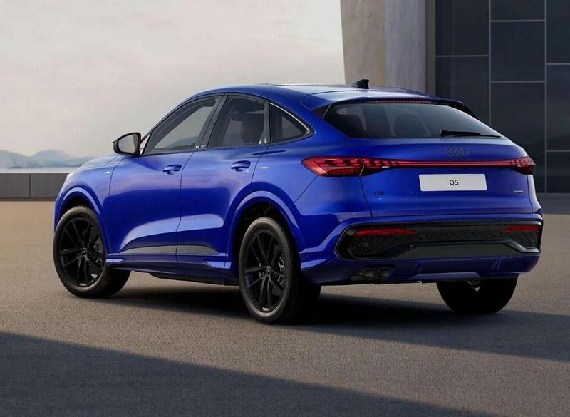 Neu Audi Q5 Sportback S-Line 204 PS (150 kW) 2025 Blau SUV