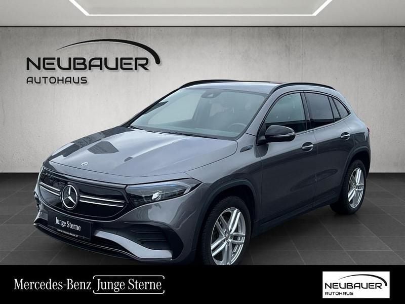 Grau Gebraucht 2021 Mercedes EQA350 AMG SUV | € 31.900 (Fairer Preis) - Bild 1/4