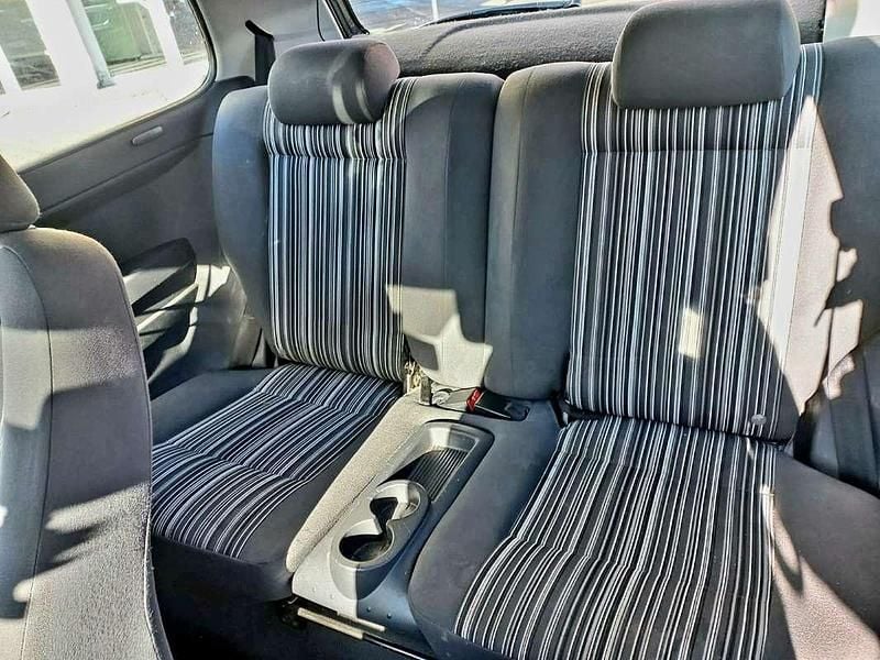 Gebraucht VW Fox 69 PS (50 kW) 2006 Grau Kleinwagen