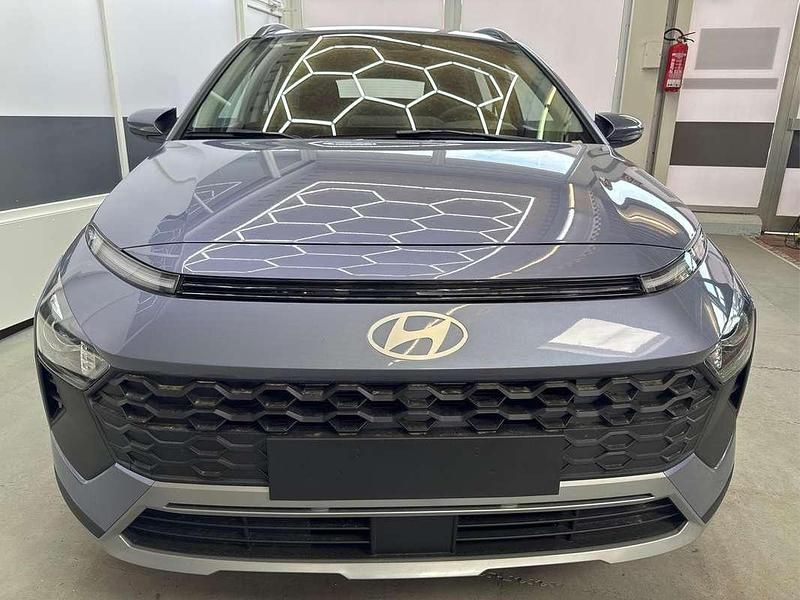 Neu Hyundai Bayon Life 77 PS (56 kW) 2025 Blau SUV