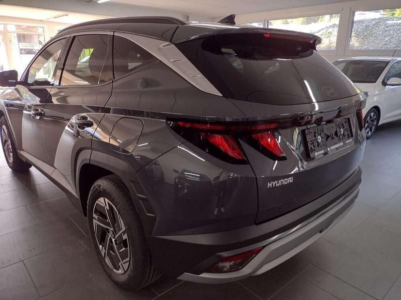 Neu Hyundai Tucson 160 PS (117 kW) 2025 Grau SUV