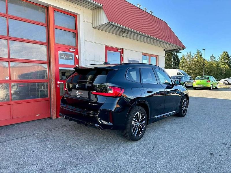 Gebraucht BMW X1 M Sport 136 PS (100 kW) 2023 Schwarz SUV