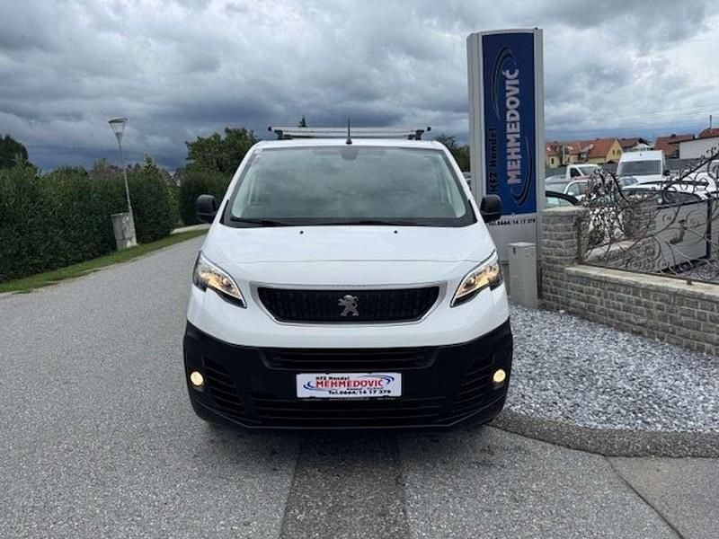Gebraucht Peugeot Expert Premium 122 PS (89 kW) 2021 Weiß Van