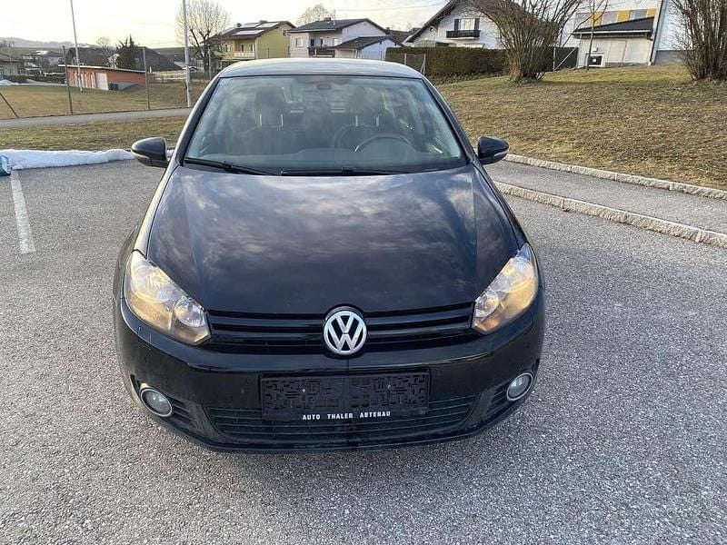 Gebraucht VW Golf VII Match 105 PS (77 kW) 2012 Limousine