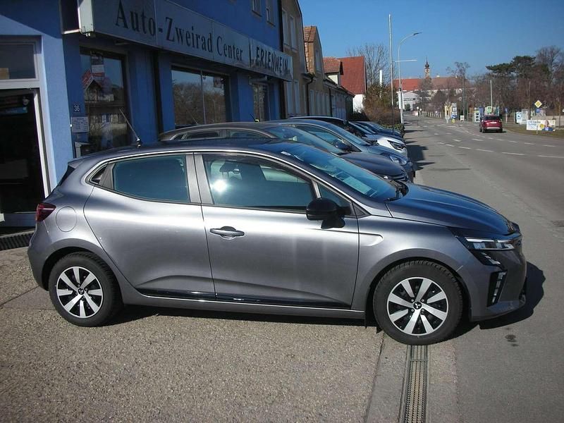 Gebraucht Mitsubishi Colt Intense 91 PS (66 kW) 2024 Grau Limousine