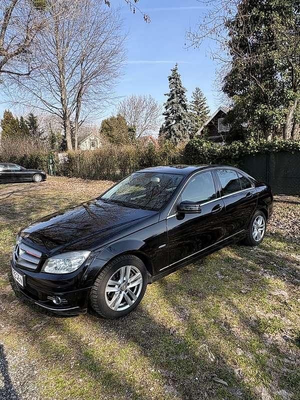 Gebraucht Mercedes C180 Elegance 120 PS (88 kW) 2011 Limousine