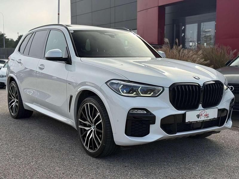 Weiß Gebraucht 2019 BMW X5 M Sport SUV | € 57.990 - Bild 1/4