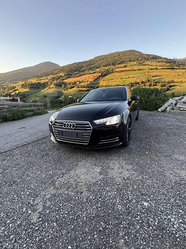 Gebraucht 2016 Audi A4 Design Kombi | € 18.500 (Teuer) - Bild 1/4