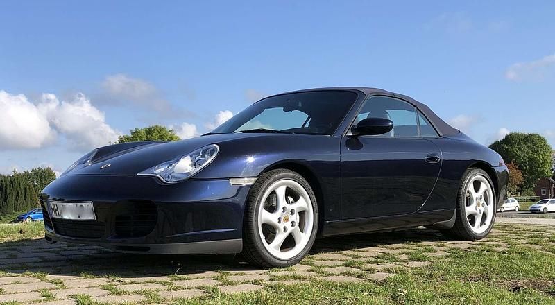 Blau Gebraucht 2002 Porsche 911 Carrera 4 Cabriolet Cabrio | € 44.900 - Bild 1/4
