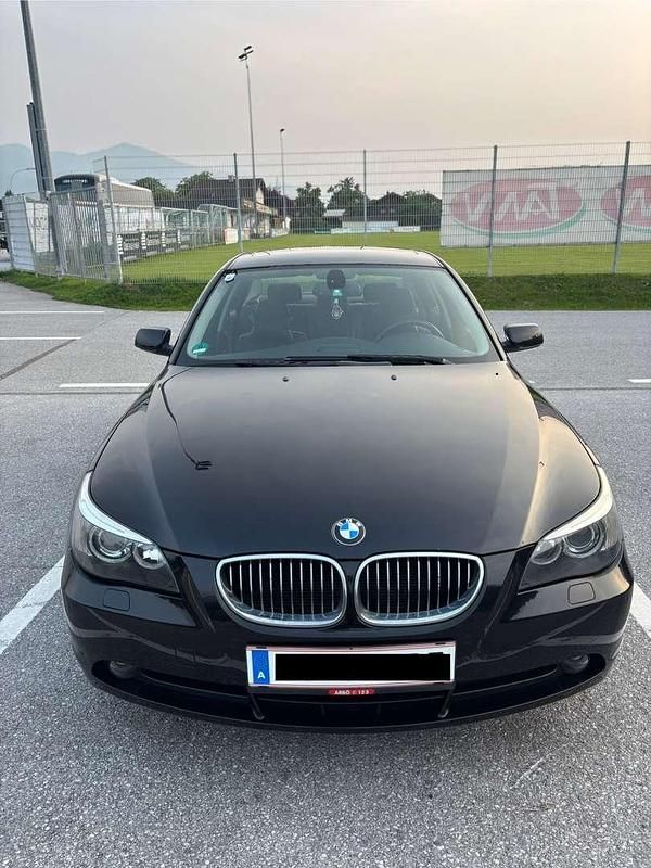 Gebraucht BMW 523 Advantage 177 PS (130 kW) 2007 Schwarz Limousine