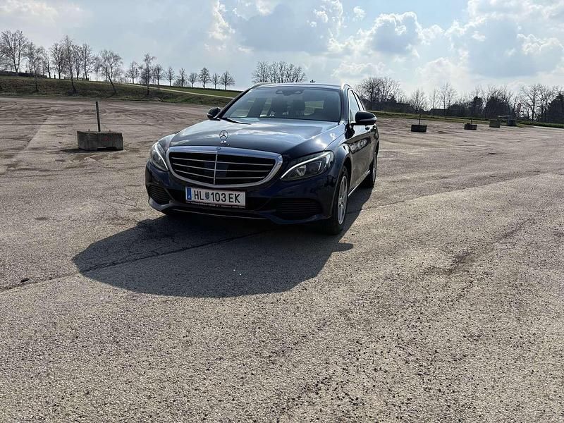 Gebraucht Mercedes C250 277 PS (203 kW) 2015