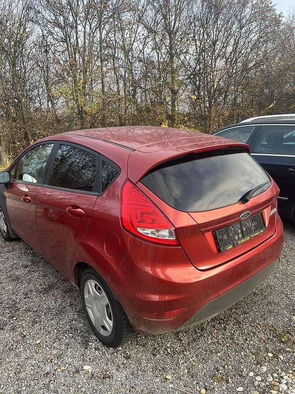 Gebraucht 2010 Ford Fiesta Trend Limousine | € 2.000 (Superpreis) - Bild 1/4