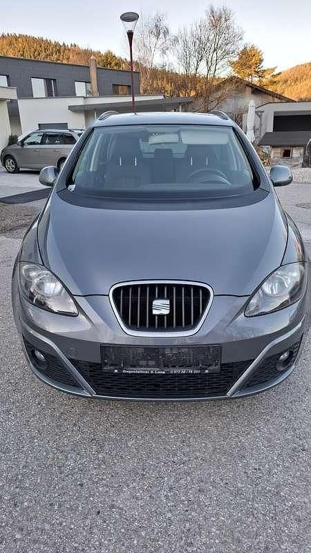 Gebraucht Seat Altea XL Copa 90 PS (66 kW) 2014 Grau Van / Kleinbus