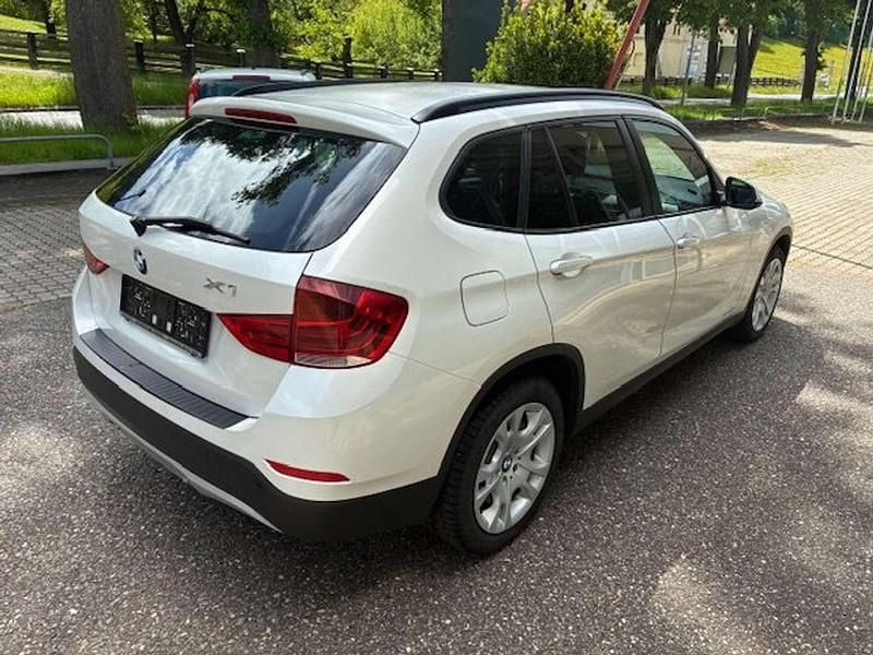 Gebraucht BMW X1 Performance 143 PS (105 kW) 2013 Weiß SUV