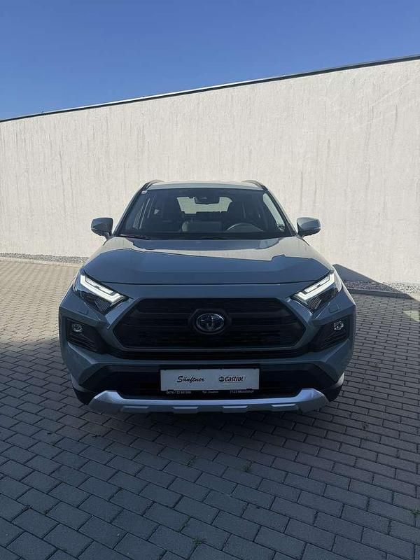 Gebraucht Toyota RAV4 178 PS (130 kW) 2024 SUV