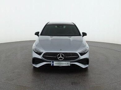 Gebraucht Mercedes A200 149 PS (109 kW) 2025 Hightechsilber metal Limousine