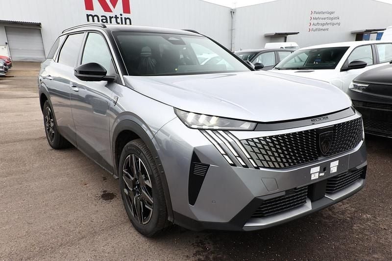 Neu Peugeot 5008 GT 145 PS (106 kW) 2025 Van / Kleinbus