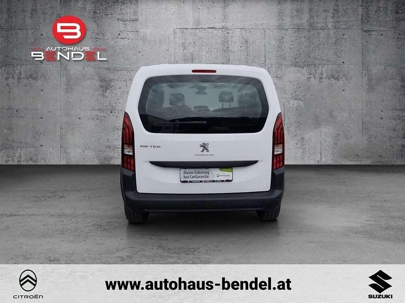 Gebraucht Peugeot Rifter Active 102 PS (75 kW) 2020 Weiß Van / Kleinbus