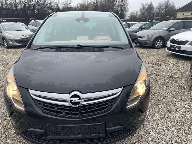 Gebraucht Opel Zafira Tourer 136 PS (100 kW) 2014 Schwarz Van / Kleinbus
