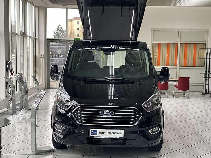 Gebraucht Ford Tourneo Custom Titanium X 170 PS (125 kW) 2023 Obisidian black Van