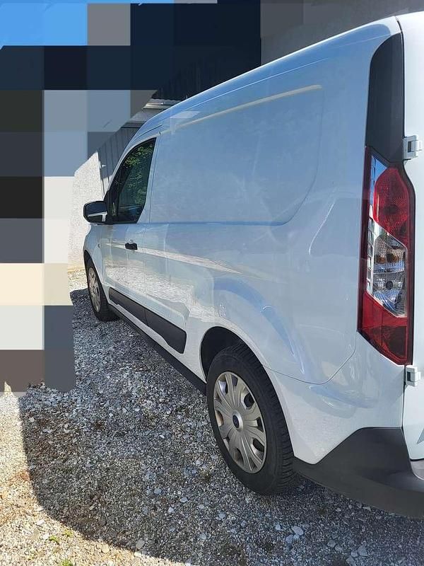 Gebraucht Ford Transit Trend 75 PS (55 kW) 2022 Weiß Limousine