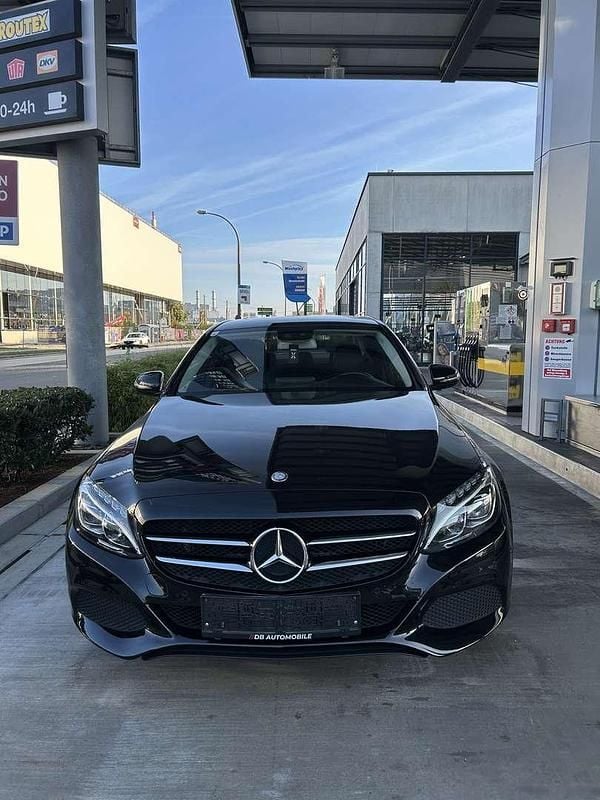 Gebraucht Mercedes C250 Avantgarde 204 PS (150 kW) 2016 Limousine