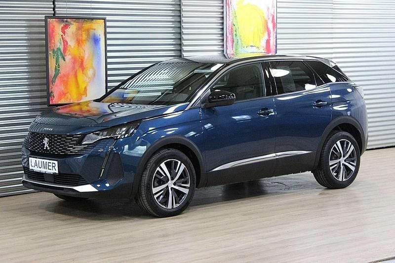 Gebraucht Peugeot 3008 Allure 131 PS (96 kW) 2024 Blau SUV