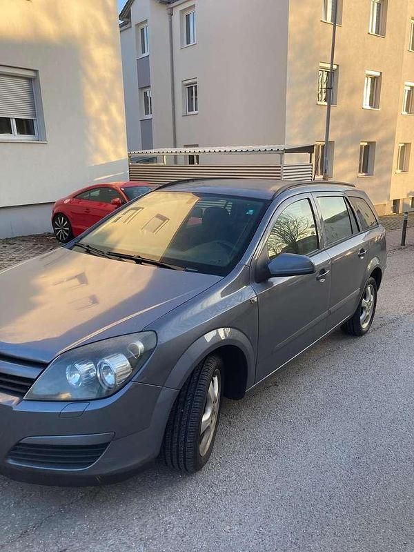 Gebraucht Opel Astra 105 PS (77 kW) 2005 Grau Kombi