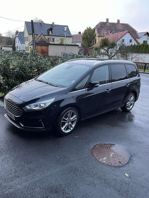 Gebraucht Ford Galaxy Titanium 189 PS (139 kW) 2021 Van / Kleinbus