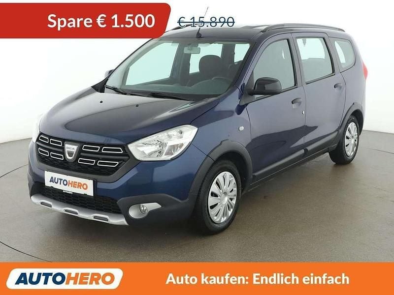 Blau Gebraucht 2019 Dacia Lodgy Stepway Van / Kleinbus | € 14.390 (Fairer Preis) - Bild 1/3