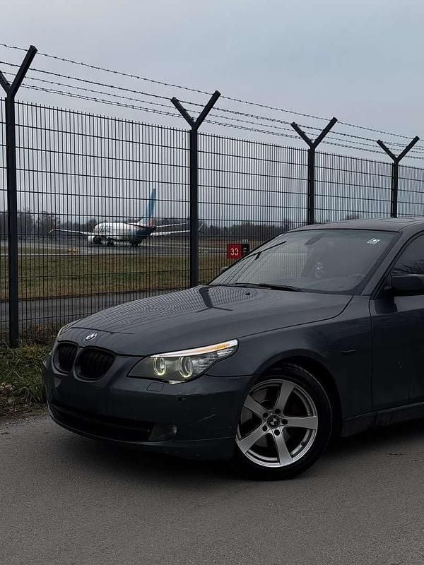 Gebraucht BMW 520 177 PS (130 kW) 2009 Limousine