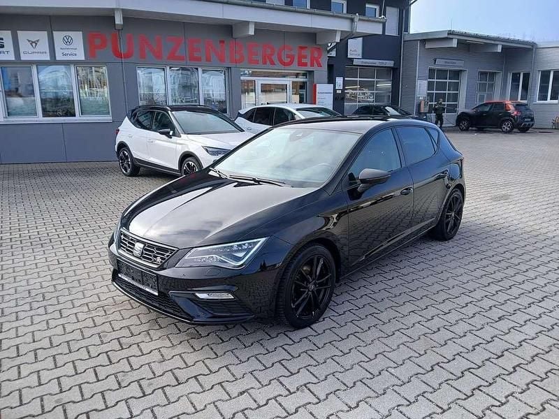 Gebraucht Seat Leon Black Edition 131 PS (96 kW) 2020 Schwarz Limousine