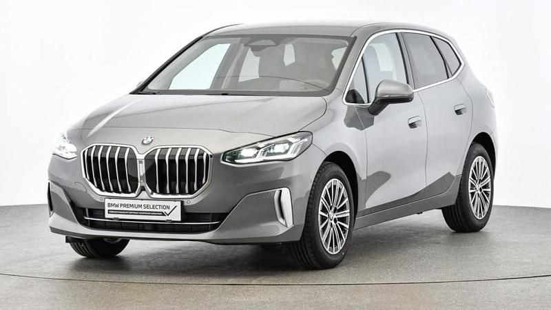 Grau Gebraucht 2024 BMW 218 Active Tourer Efficient Dynamics Van / Kleinbus | € 33.391 (Fairer Preis) - Bild 1/4