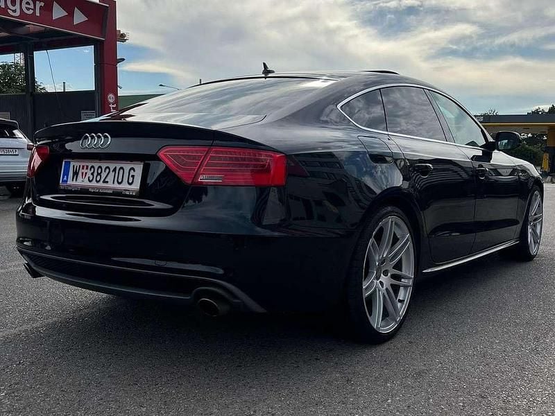 Schwarz Gebraucht 2012 Audi A5 Sportback S-Line Kleinwagen | € 13.000 - Bild 1/4