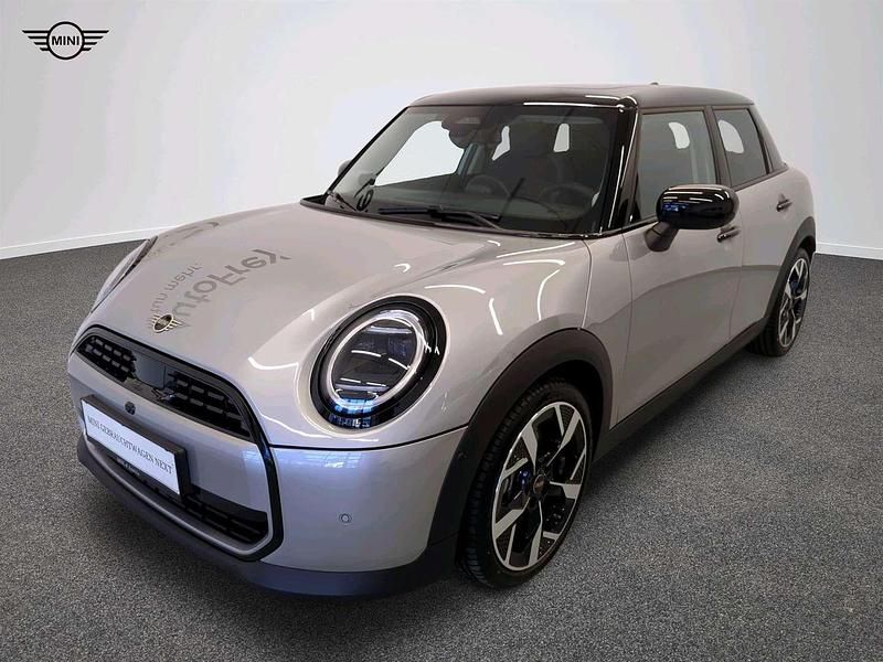 Gebraucht Mini Cooper 156 PS (114 kW) 2024 Silber Kleinwagen