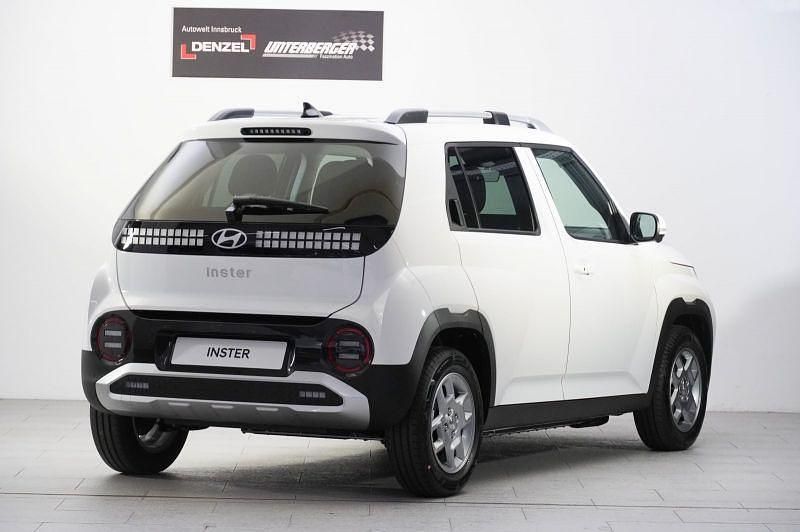Gebraucht Hyundai Inster Trend 85 kW (116 PS) 2025 Weiß Kleinwagen