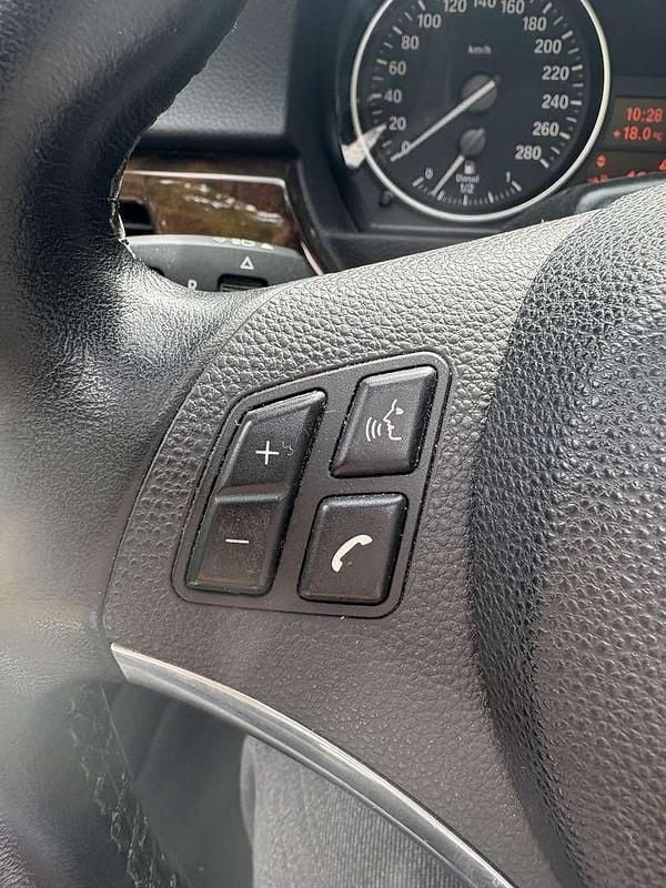 Gebraucht BMW 325 Cabriolet 204 PS (150 kW) 2012 Cabrio