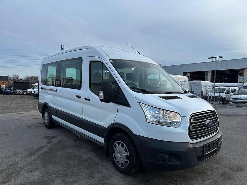 Gebraucht Ford Transit Trend 131 PS (96 kW) 2017 Weiß Van / Kleinbus