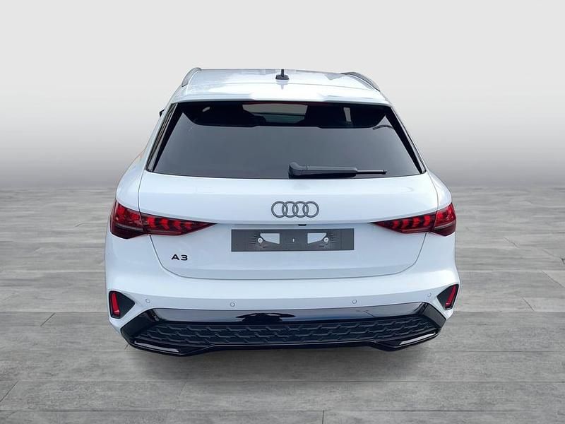 Gebraucht Audi A3 S-Line 272 PS (200 kW) 2025 Weiss  metallic