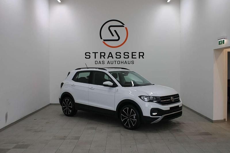 Gebraucht VW T-Cross Life 95 PS (69 kW) 2023 Weiss  normal SUV