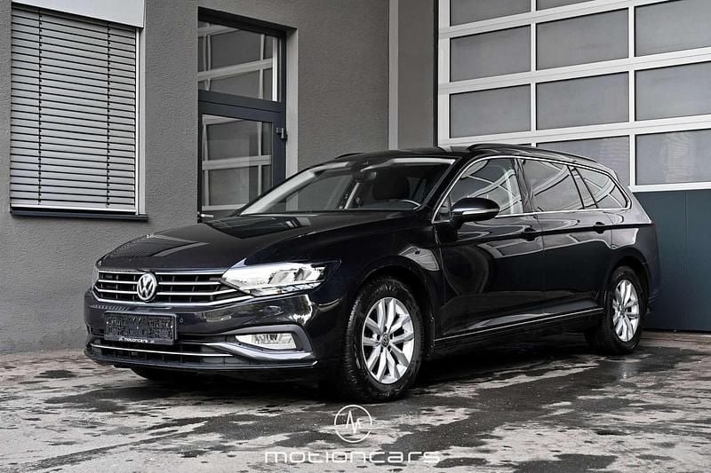 Schwarz Gebraucht 2020 VW Passat Business Kombi | € 13.280 (Superpreis) - Bild 1/4