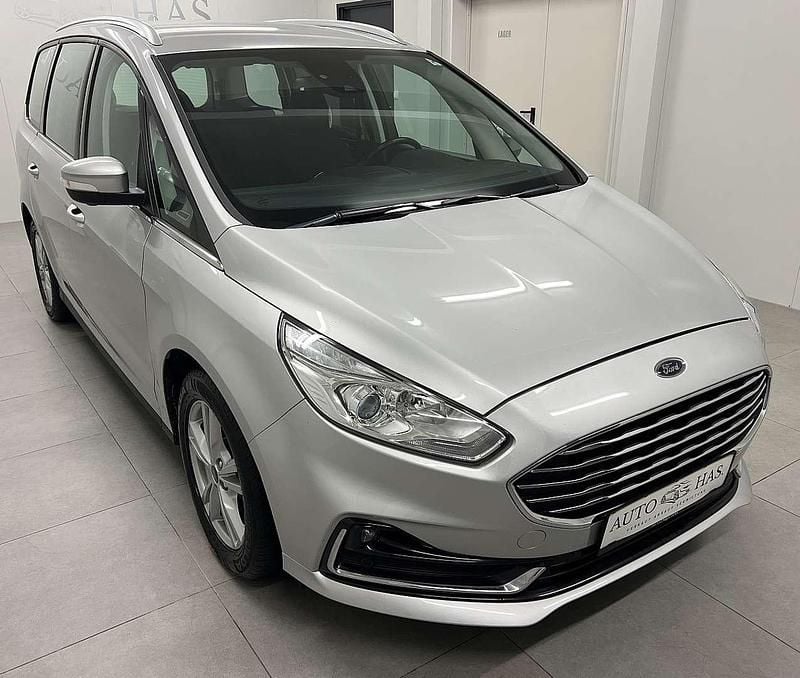 Silber Gebraucht 2021 Ford Galaxy Titanium Van / Kleinbus | € 17.950 (Superpreis) - Bild 1/4