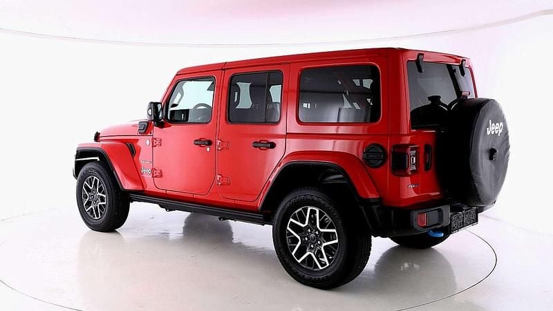 Gebraucht Jeep Wrangler 370 PS (272 kW) 2024 Firecracker red SUV