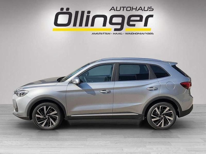 Gebraucht MG ZS Luxury 102 PS (75 kW) 2025 Silber Limousine