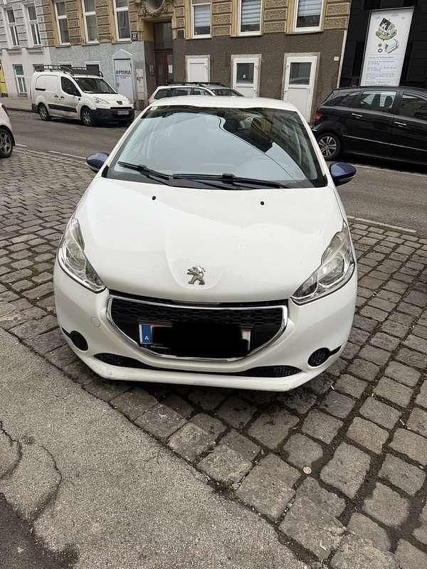 Gebraucht Peugeot 208 Active 68 PS (50 kW) 2013 Kleinwagen
