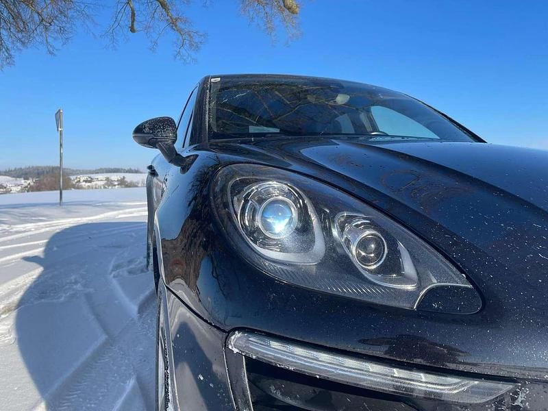 Gebraucht Porsche Macan S 258 PS (189 kW) 2016 Schwarz SUV